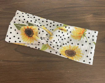 Ribbed Sunflower Headband