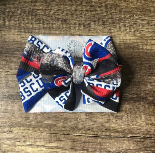 Cubs Beushstroke Bow